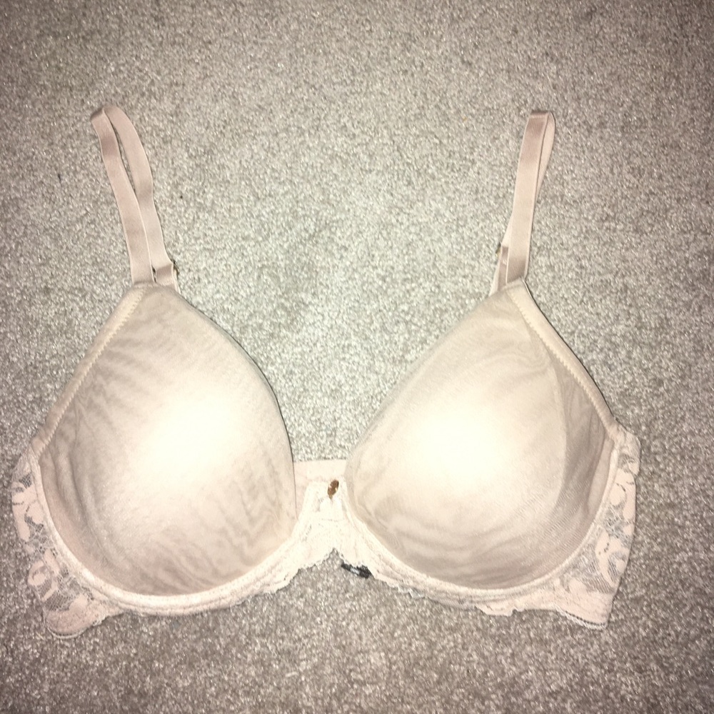 34D Nude-Color Bra